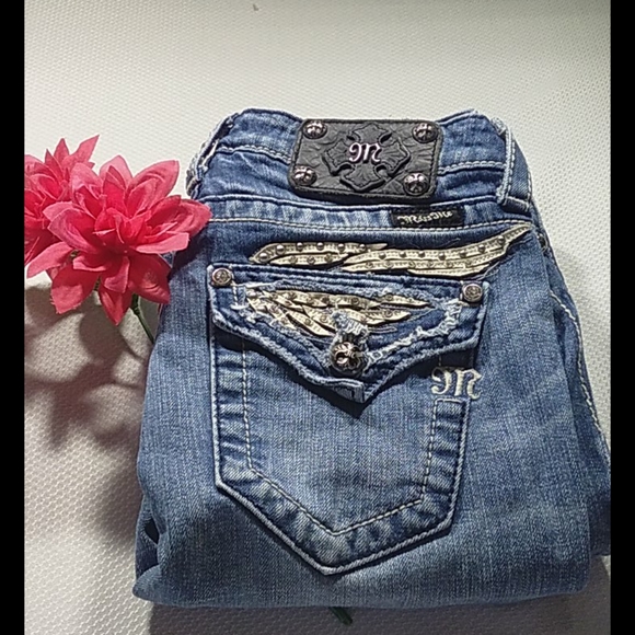 what size is a 27 miss me jeans